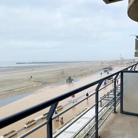 In By The Beach, Cleaning Included Lägenhet Nieuwpoort