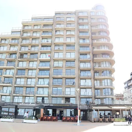 In By The Beach, Cleaning Included Apartment Nieuwpoort